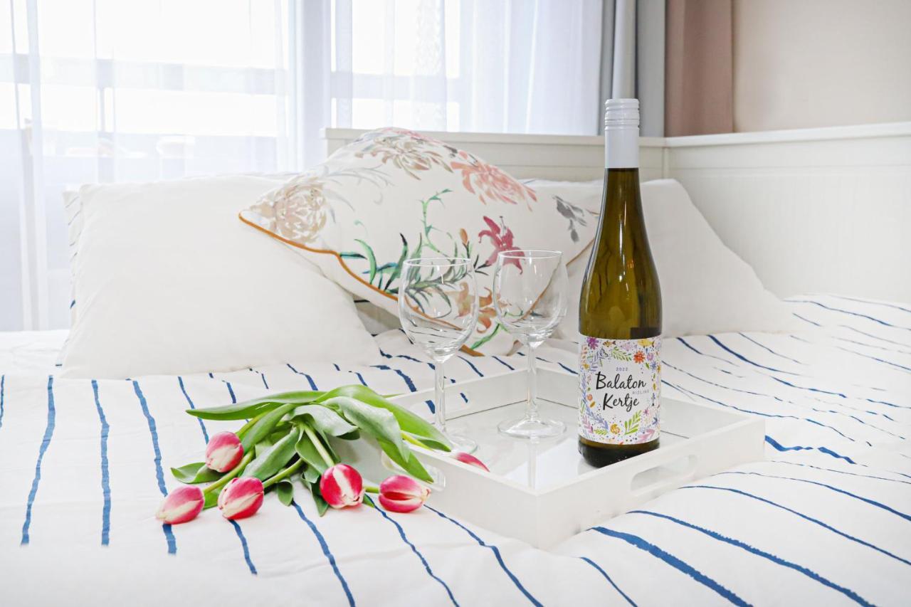 Silver Lodge Ezuestpart Apartman Σίοφοκ Εξωτερικό φωτογραφία