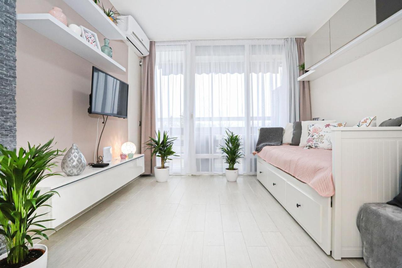 Silver Lodge Ezuestpart Apartman Σίοφοκ Εξωτερικό φωτογραφία